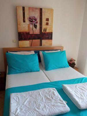 N Apartment
